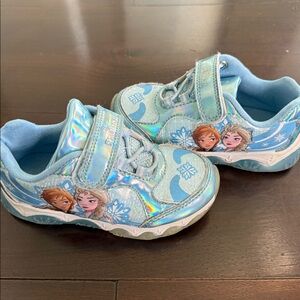 Frozen II GIRLS FROZEN LIGHT UP SNEAKER Sz 9 Gently Used